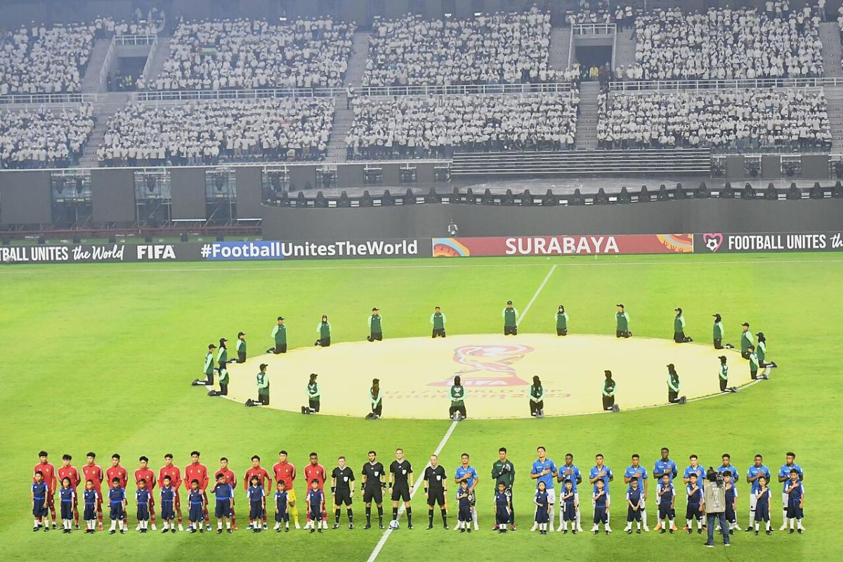 碰撞法国：一场载入史册的较量